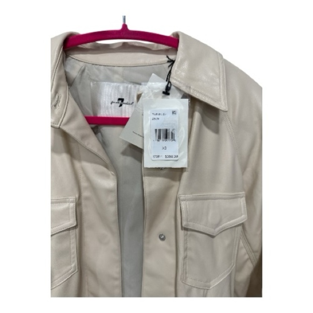 7 For All Mankind
Faux Leather Belted Jacket size XS - Picture 6 of 10